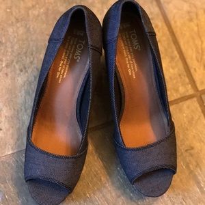 Tom’s Chambray Wedges sz 8.5